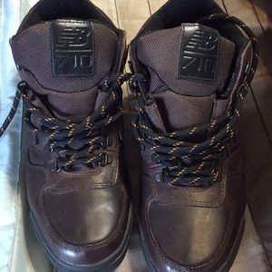 New Balance hiking boots size 71/2!